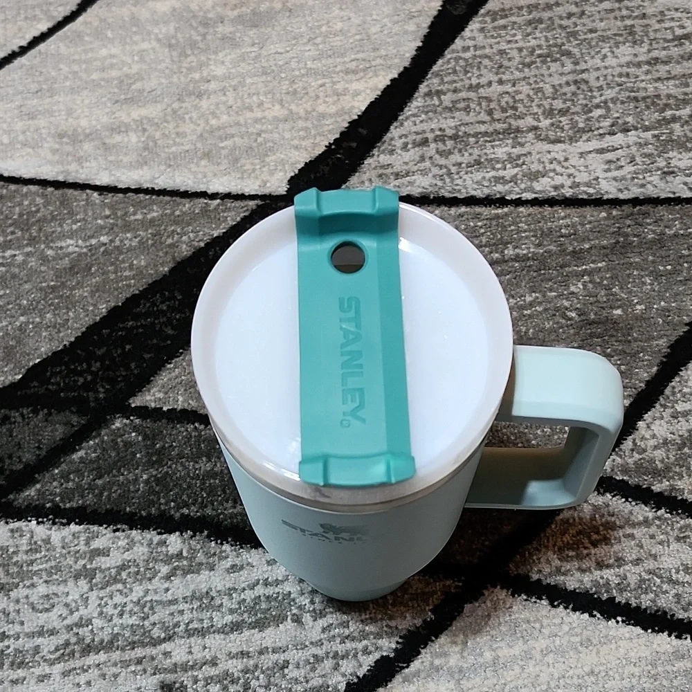 STANLEY ADVENTURE QUENCHER H2.0 TRAVEL SEAFOAM TUMBLER - Picture 3 of 13
